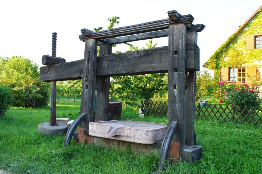 Vidéki bortúra az Etyeki borvidéken vacsorával Galéria