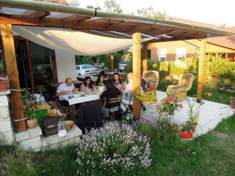 Bortúra és borkóstoló ebéddel Etyeken Galéria